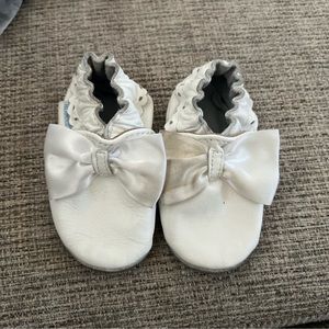 Robeez baby shoes 3-6 months